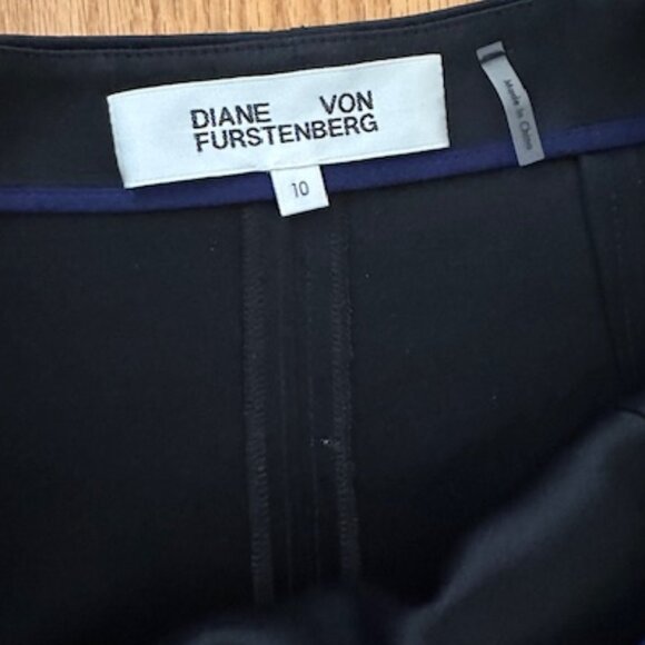 Diane Von Furstenberg mini skirt - Picture 8 of 11